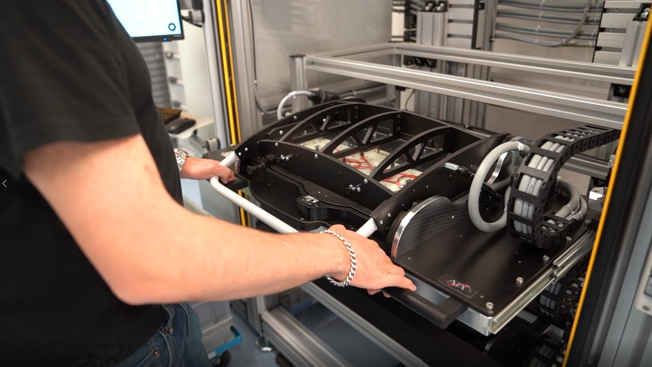 Testautomatisierungssystem Innenansicht Beckhoff SPS